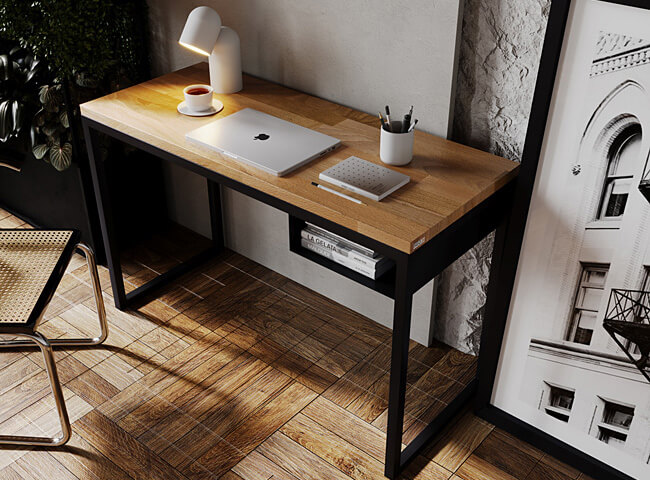 Biurko na stalowych nogach z drewnianym blatem
