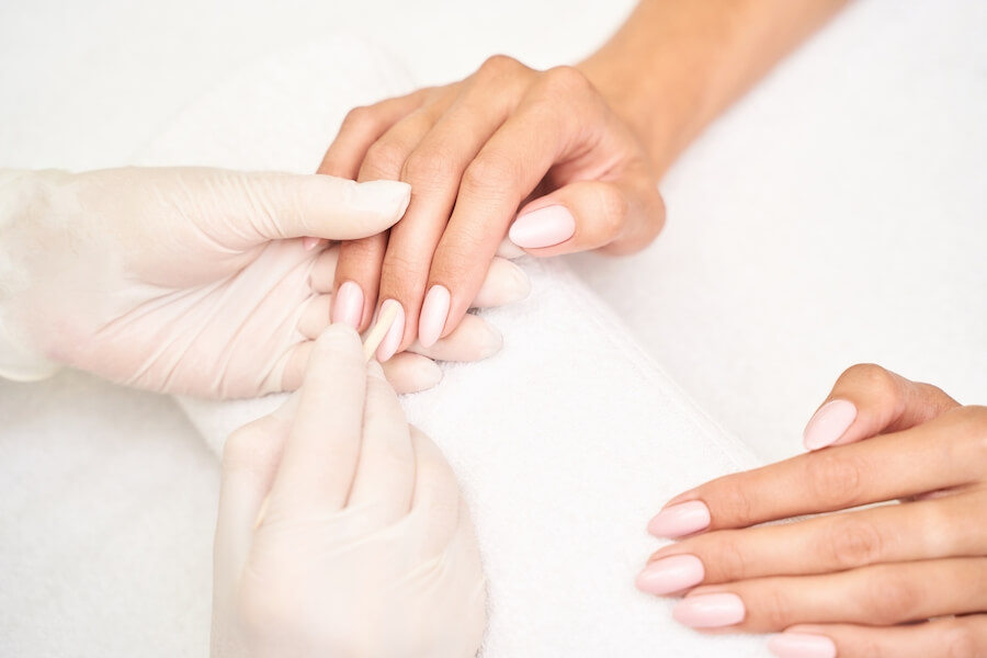Manicure klasyczny pędzelek