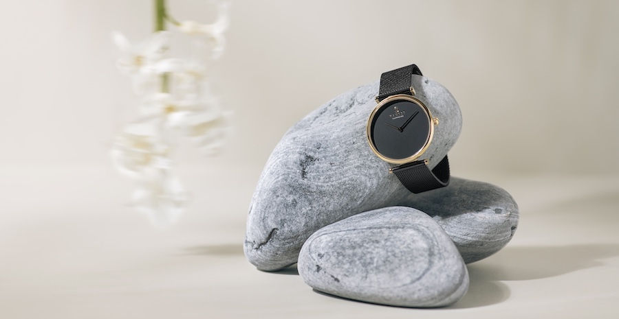 Zegarek Hanze, czarny z złotą obwódką tarczy